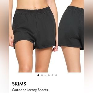 NWT SKIMS Outdoor Jersey Shorts - Size M